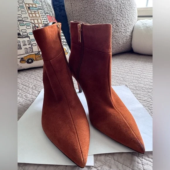 NEW‼️Aquataila Marabella Suede Bootie, Bronze Brown Sz. 7.5